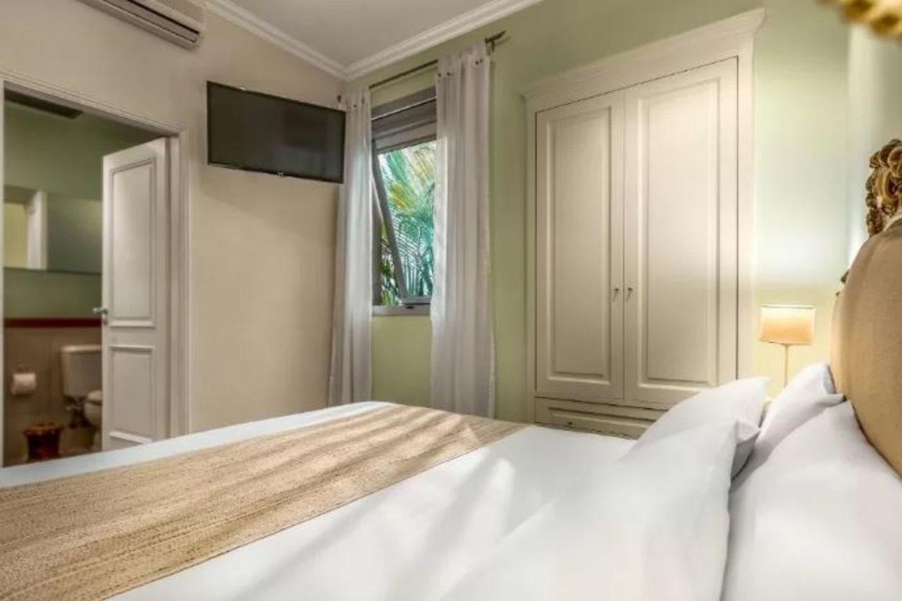 248 Finisterra Hotel Buenos Aires Bagian luar foto